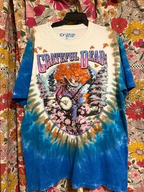 Liquid Blue Grateful Dead Banjo Fall
2000 Tie Dye T-Shirt NWOT